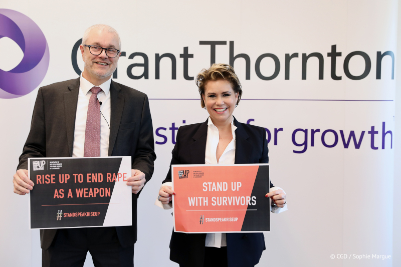 StandSpeakRiseUp-Flashmob-GrantThornton_013-web