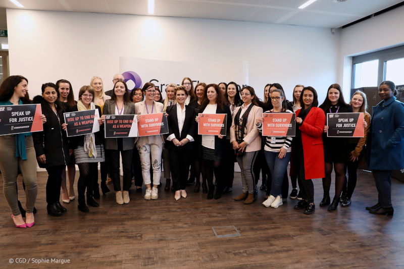 StandSpeakRiseUp-Flashmob-GrantThornton_014-web