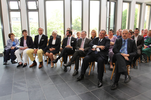 Remise de certificats au Service Formation de la Fondation Kräizbierg par S.A.R. le Grand-Duc héritier
