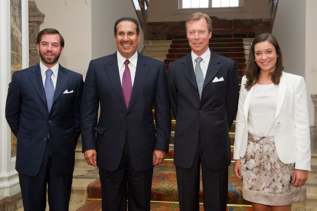 Au château de Berg, SAR le Grand-Duc, accompagné du Grand-Duc héritier et de la Princesse Alexandra reçoit le Premier ministre du Qatar