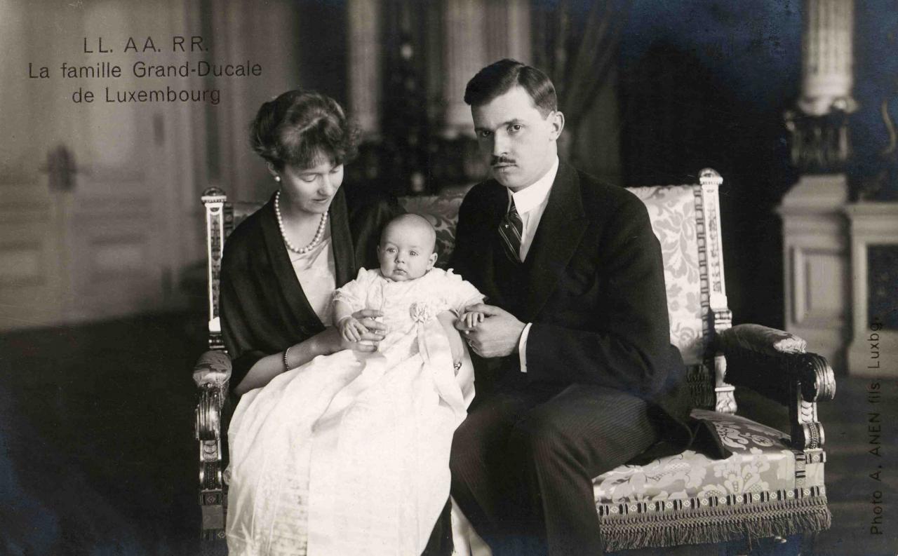 LL.AA.RR. la Grande-Duchesse Charlotte, le Prince Félix et le Prince Jean