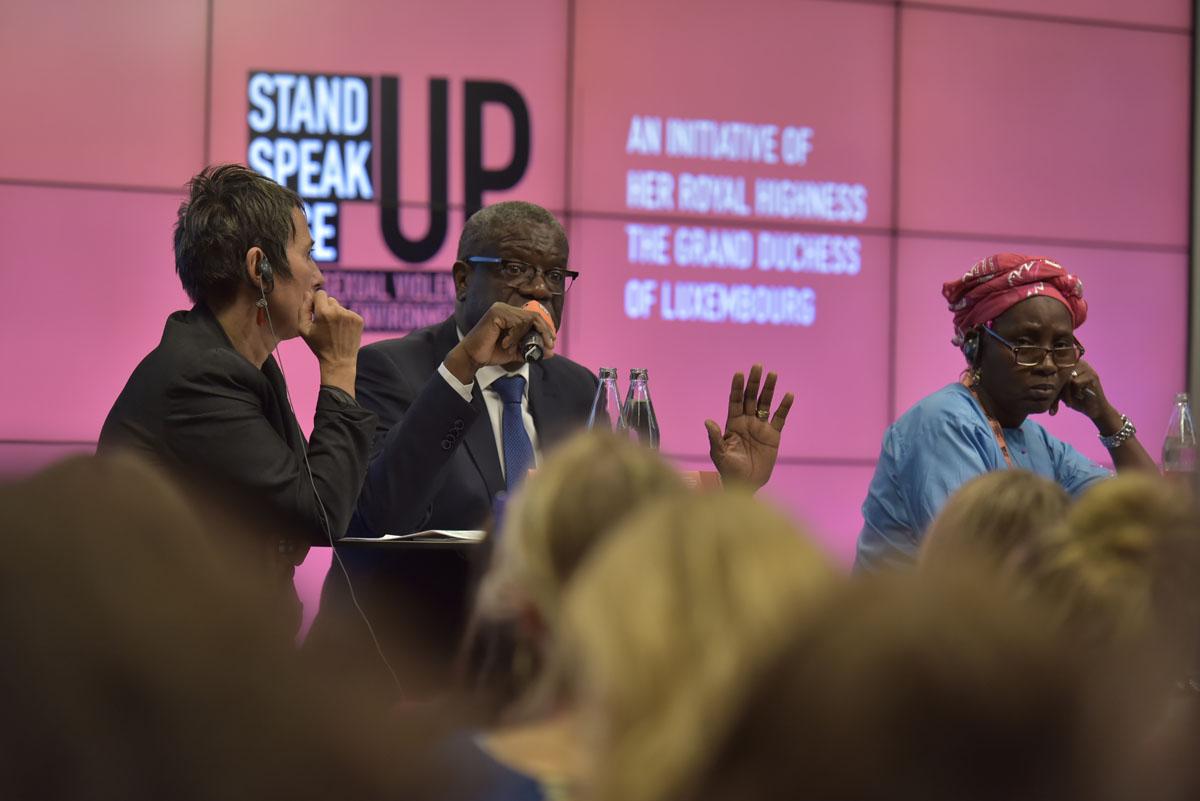 Le Dr. Mukwege lors du Forum International "Stand Speak Rise Up!"
