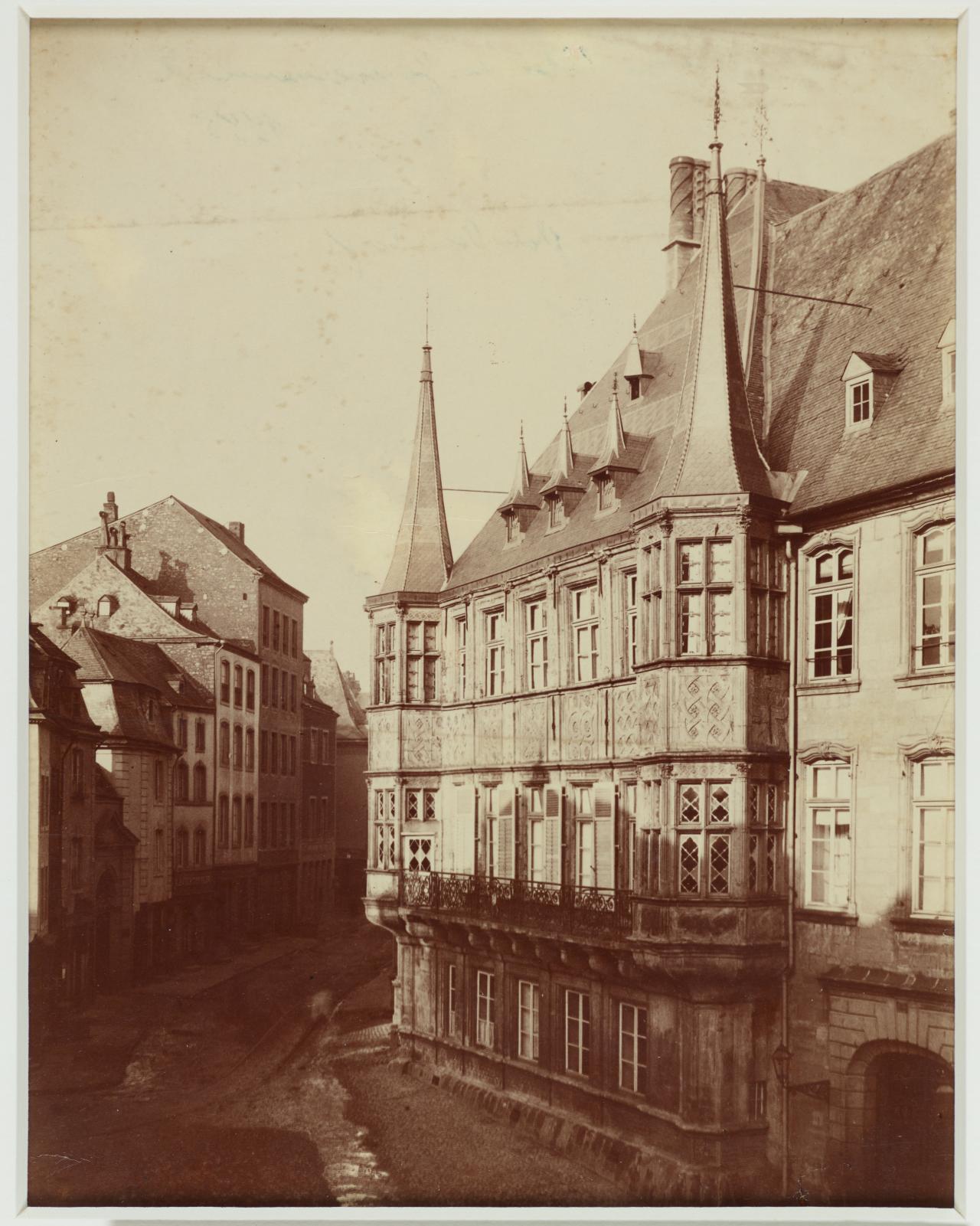 Vue de la façade principale du Palais grand-ducal - 1890