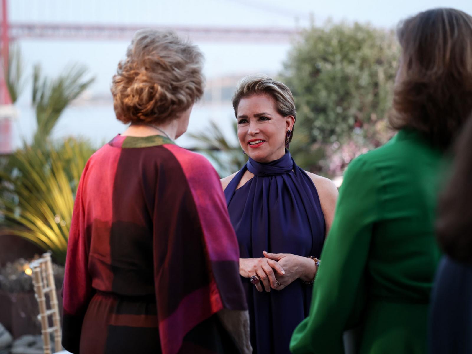 La Grande-Duchesse à la réception dinatoire en l'honneur du Président portugais